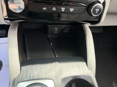 Used 2023 Ford Escape Active w/ Tech Pack #2 FWD image 24