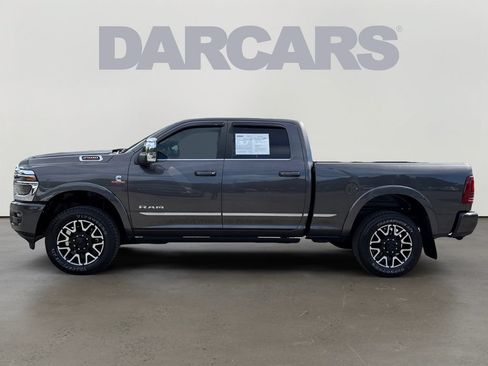 Used 2025 RAM 2500 Limited AWD/4WD image 4