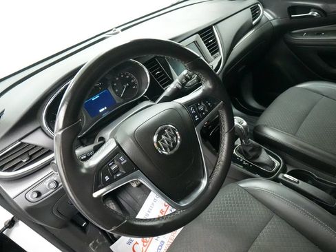 Used 2022 Buick Encore Preferred AWD/4WD image 14