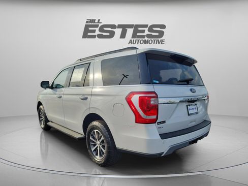 Used 2020 Ford Expedition XLT w/ Equipment Group 201A AWD/4WD image 2
