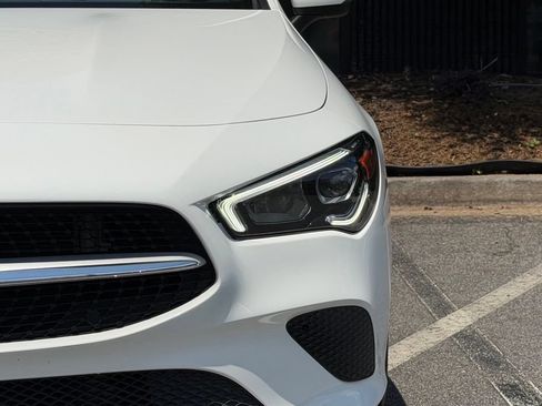 Used 2023 Mercedes-Benz CLA 250 w/ Premium Package image 6