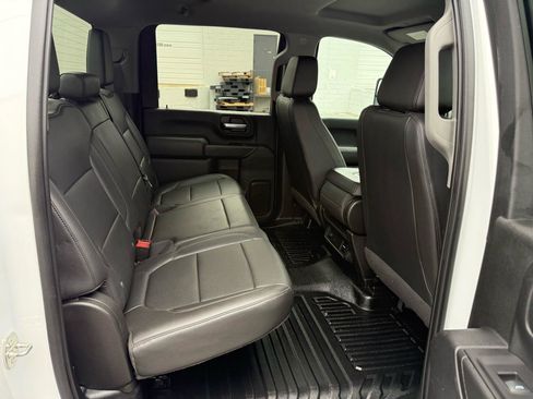 Used 2020 GMC Sierra 2500 4x4 Crew Cab w/ Gooseneck/5TH Wheel Package image 23