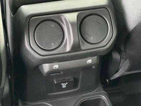 New 2026 Jeep Wrangler Unlimited Rubicon w/ Safety Group AWD/4WD image 31