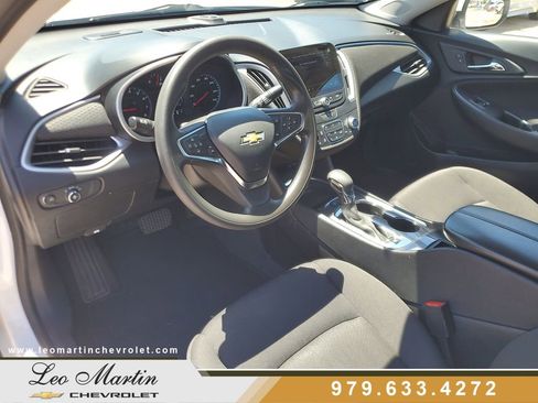 Used 2024 Chevrolet Malibu LT FWD image 13