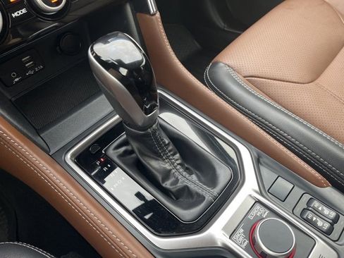 Used 2023 Subaru Forester Touring w/ Popular Package #3 image 15