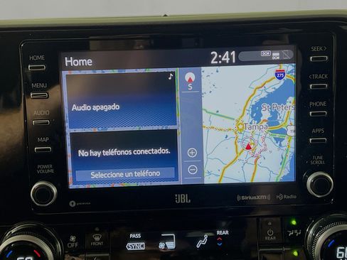 Used 2022 Toyota Highlander Limited image 27