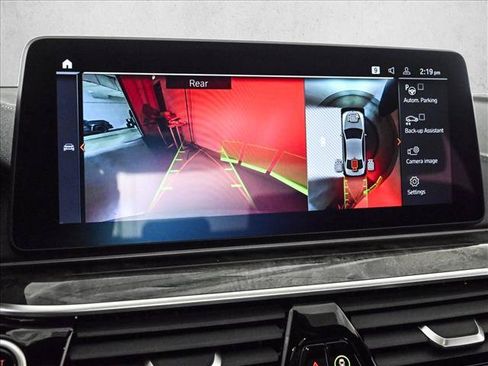 Used 2022 BMW M550i xDrive w/ Executive Package AWD/4WD image 14