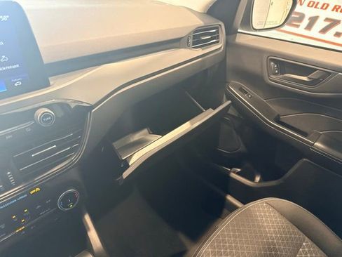 Used 2025 Ford Escape Active image 24