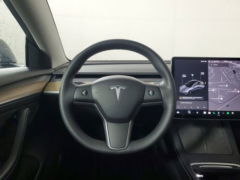 Used 2021 Tesla Model 3 Long Range image 15