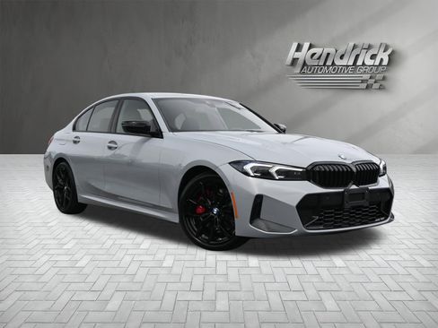 Used 2026 BMW 330i Sedan RWD image 2