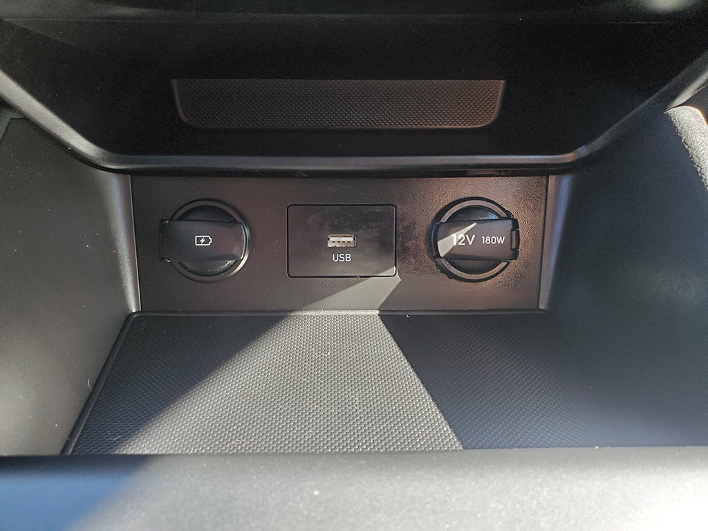 Used 2023 Hyundai Kona SEL FWD image 23