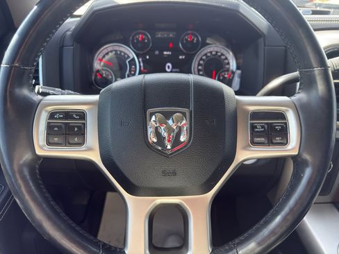 Used 2018 RAM 2500 Laramie AWD/4WD image 18