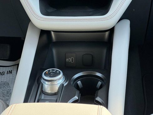 New 2026 Ford Explorer Active w/ Active Comfort Package image 10