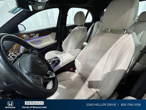 Used 2017 Mercedes-Benz E 300 4MATIC image 26