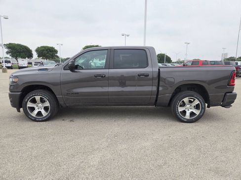 New 2026 RAM 1500 Express RWD image 2