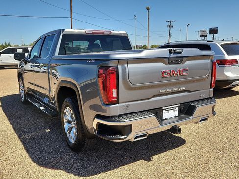 Used 2021 GMC Sierra 1500 SLT w/ X31 Off-Road Package AWD/4WD image 2
