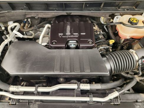 Certified 2023 Chevrolet Silverado 1500 Custom image 30