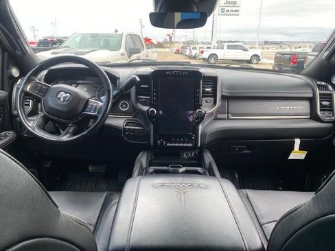 Used 2020 RAM 2500 Limited image 17