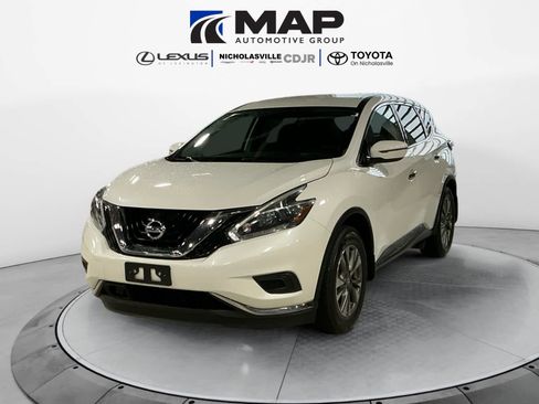 Used 2018 Nissan Murano S image 1