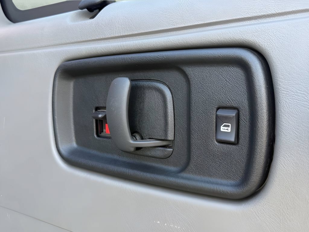Used 2021 Chevrolet Express 2500 w/ Driver Convenience Package RWD image 28