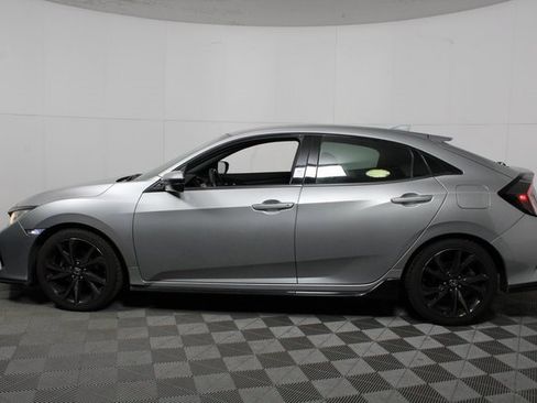 Used 2018 Honda Civic Sport image 4