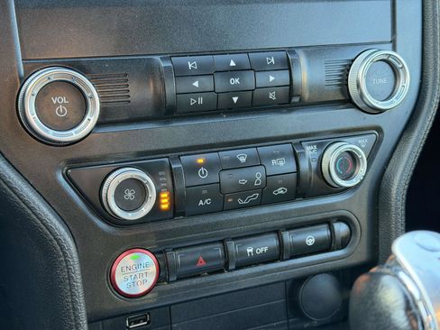 Used 2019 Ford Mustang Coupe w/ Black Accent Package image 26