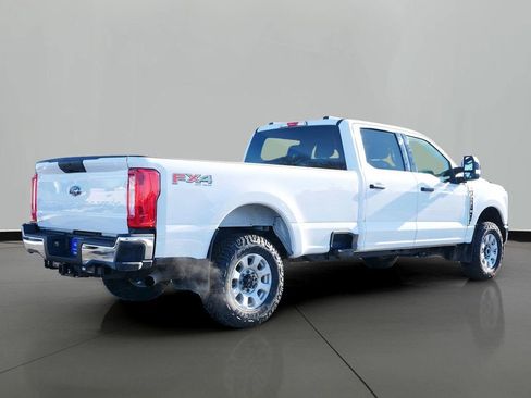 Certified 2024 Ford F350 XLT w/ FX4 Off-Road Package image 3