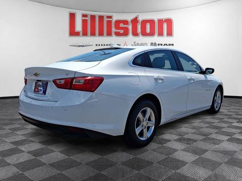 Used 2024 Chevrolet Malibu LT FWD image 4