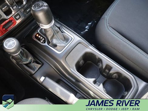 Used 2023 Jeep Wrangler Unlimited Rubicon 4xe w/ Cold Weather Group AWD/4WD image 38