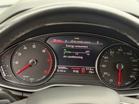 Used 2023 Audi Q5 2.0T Premium w/ Convenience Package AWD/4WD image 47