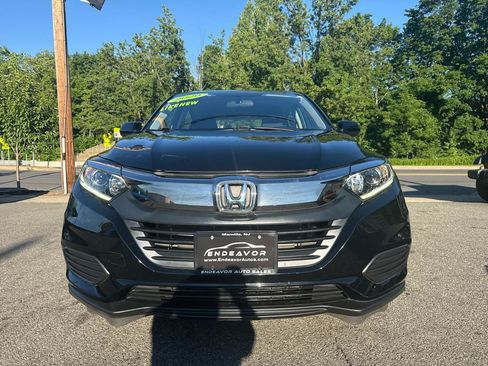 Used 2020 Honda HR-V LX image 2