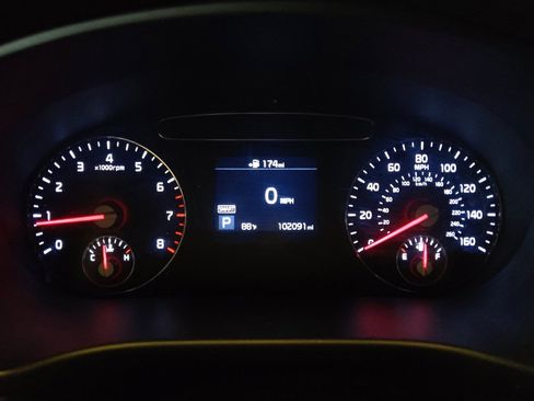 Used 2019 Kia Sorento L FWD image 23