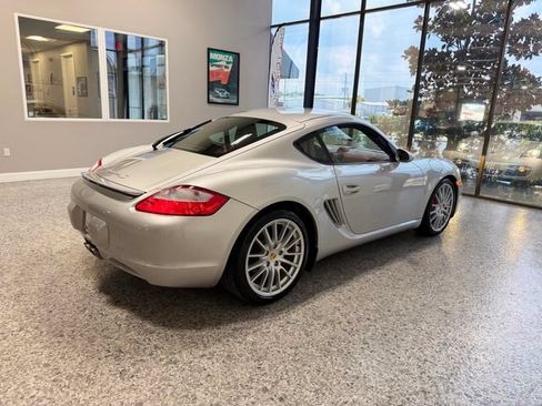 Used 2006 Porsche Cayman S RWD image 9