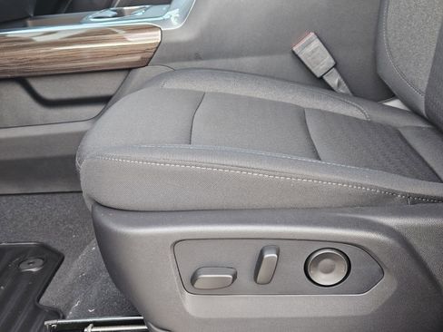 New 2026 Chevrolet Silverado 3500 LT w/ Convenience Package image 23