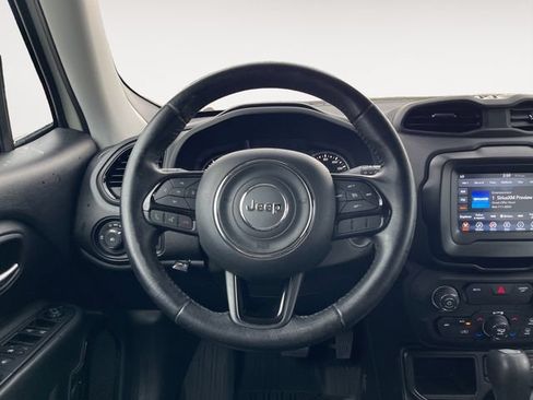 Used 2019 Jeep Renegade Altitude w/ Quick Order Package 2XM FWD image 12
