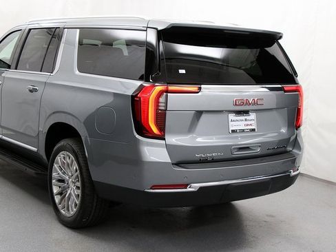 New 2026 GMC Yukon XL Elevation w/ LPO, Floor Liner Package image 7