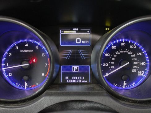 Used 2017 Subaru Outback 3.6R Touring w/ Popular Package #5A image 34