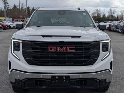 Used 2025 GMC Sierra 1500 Pro w/ Pro Value Package