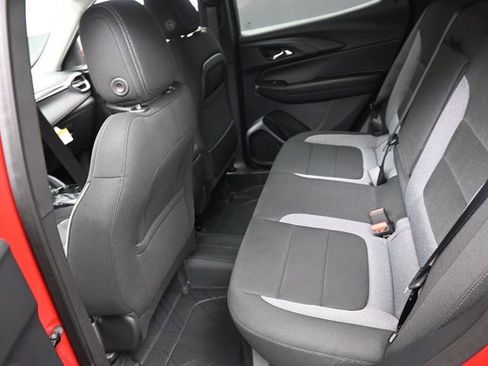 New 2026 Chevrolet TrailBlazer LT w/ Convenience Package AWD/4WD image 9