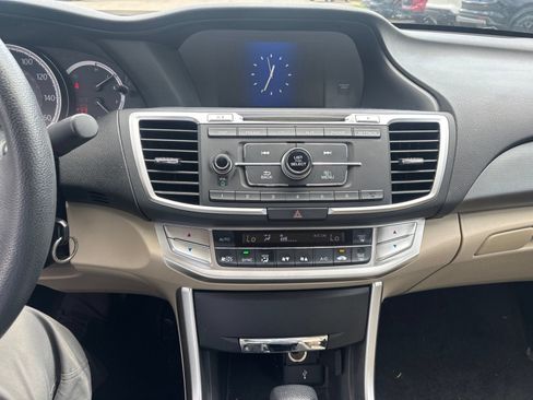 Used 2014 Honda Accord LX image 3