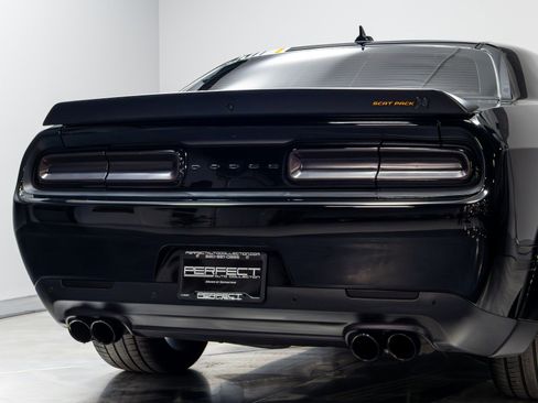 Used 2022 Dodge Challenger R/T Scat Pack RWD image 82
