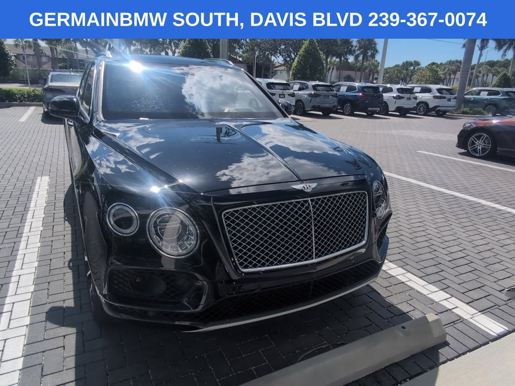 Used 2017 Bentley Bentayga AWD/4WD image 5