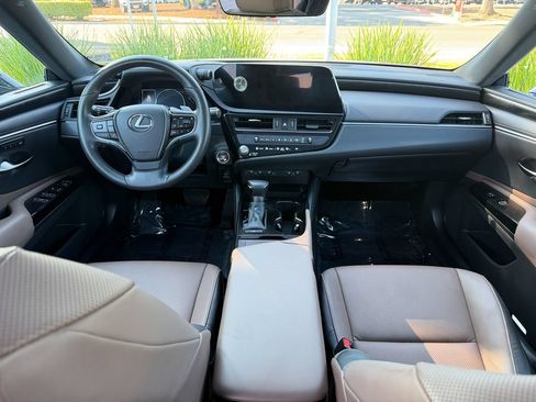 Used 2023 Lexus ES 350 w/ Premium Package FWD image 30