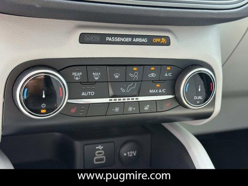Used 2025 Ford Escape Active w/ Cold Weather Package FWD image 34
