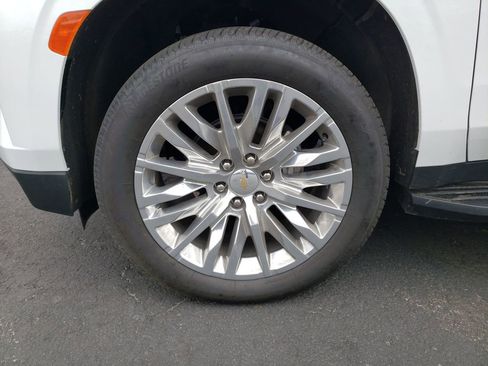 Used 2024 Chevrolet Tahoe RST w/ Luxury Package image 30