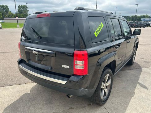 Used 2017 Jeep Patriot High Altitude AWD/4WD image 5