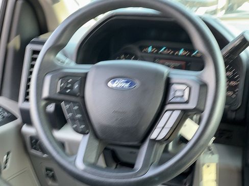 Used 2020 Ford F150 XL w/ Equipment Group 101A Mid AWD/4WD image 12