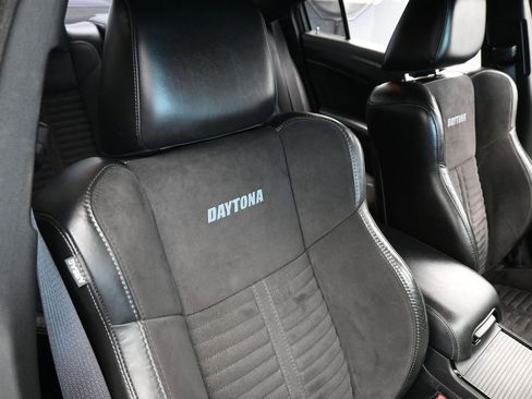 Used 2020 Dodge Charger Scat Pack w/ Daytona Edition Group RWD image 37