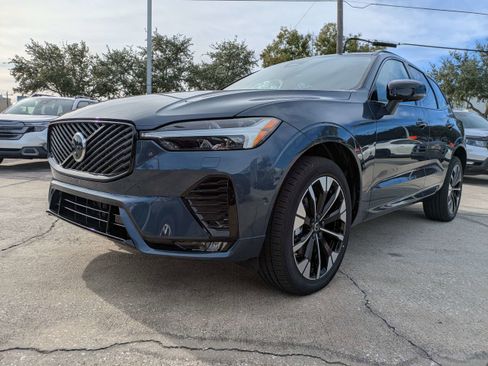 New 2026 Volvo XC60 B5 Plus w/ Protection Package Premier image 8