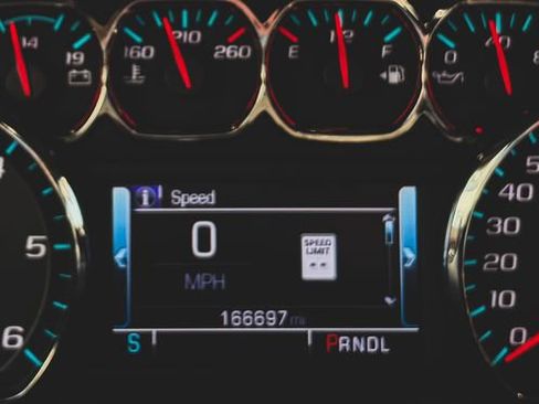 Used 2019 Chevrolet Tahoe LT AWD/4WD image 7